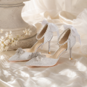 Silver Glitter Pearl Bow Decor Pointed Toe High Heels - Image 3